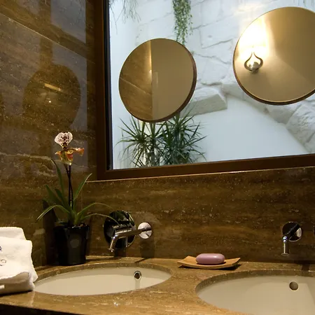 Alvino And Breakfast Bed & Breakfast 4*