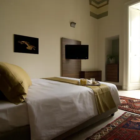 Bed and Breakfast Alvino And Breakfast Λέτσε