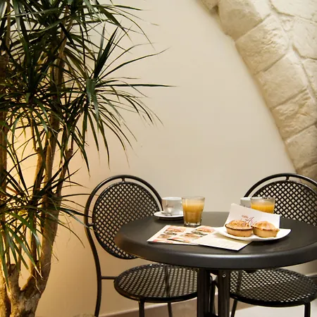 Nocleg ze śniadaniem Alvino And Breakfast 4*