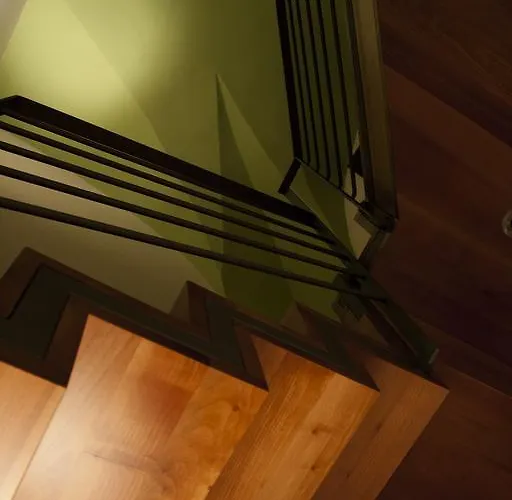 Alvino And Breakfast 4*