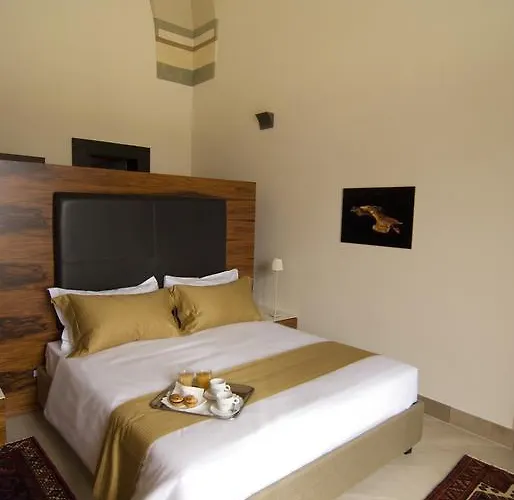 Alvino And Breakfast