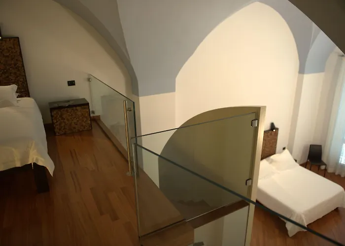 Alvino And Breakfast