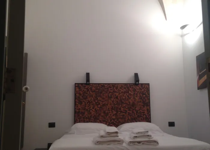 Alvino And Breakfast ليتشي